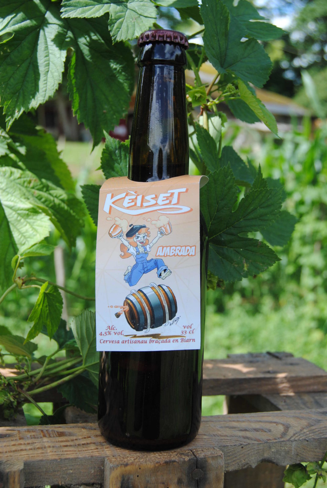 Bière artisanale ambrée 75cl Bière artisanale ambrée 75cl